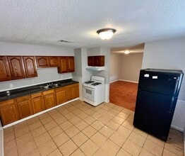 2113 33rd Ave in Gulfport, MS - Building Photo - Building Photo