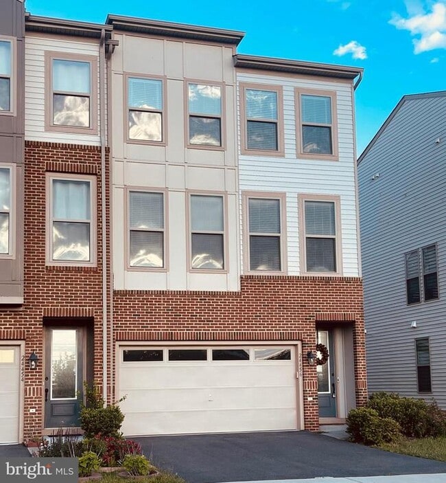 property at 24456 Hawthorn Thicket Ter