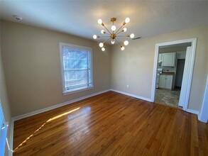 405 Norton St in Weatherford, TX - Building Photo - Building Photo
