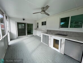 5441 NE 1st Ave. in Fort Lauderdale, FL - Building Photo - Building Photo