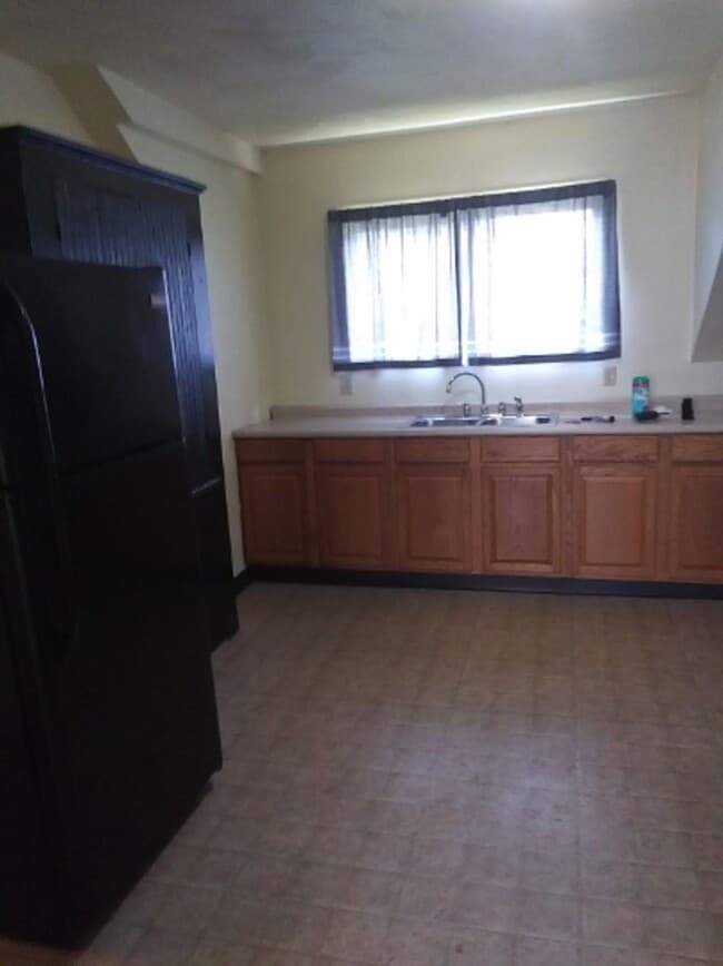 205 Griscom St in Dawson, PA - Building Photo - Building Photo