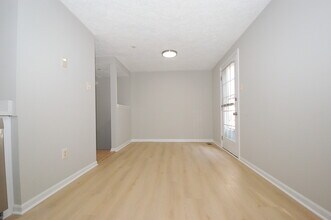 8916 Pembrook Woods in Laurel, MD - Building Photo - Building Photo