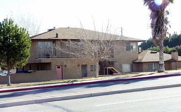 1391 Barstow Blvd in Barstow, CA - Building Photo - Building Photo