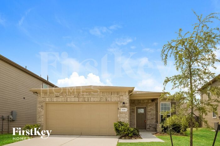 4606 Falling Sun Dr in Houston, TX - Foto de edificio