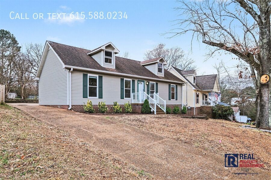 7184 Chester Rd in Fairview, TN - Building Photo