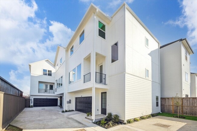 412 N Stiles St in Houston, TX - Building Photo - Building Photo