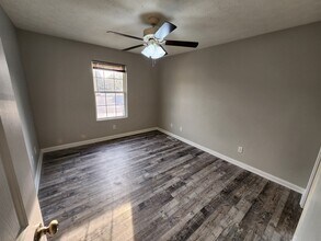 133 Karen Ct in Shelbyville, KY - Building Photo - Building Photo