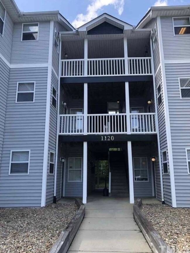 property at 1120 Carlton Ave