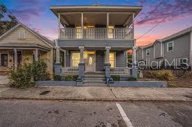 property at 1912 E Columbus Dr