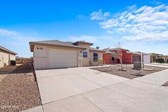 2404 Escape Point St in El Paso, TX - Building Photo - Building Photo