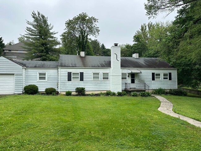 property at 1506 Dunlora Rd