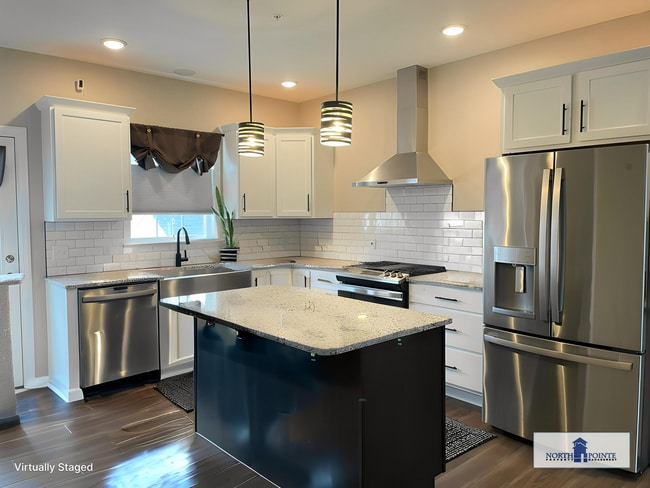 2445 Artesian Wy in Lancaster, PA - Building Photo - Building Photo