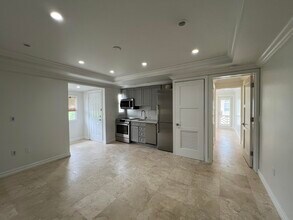 252 Oleander Ave in Palm Beach, FL - Building Photo - Building Photo