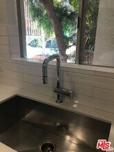 5300 Fairview Blvd in Los Angeles, CA - Building Photo - Building Photo
