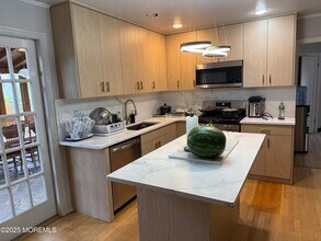 241 Cliftwood Rd in Ocean Township, NJ - Building Photo - Building Photo