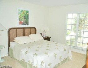 320 Gulf Shore Blvd S in Naples, FL - Building Photo - Building Photo