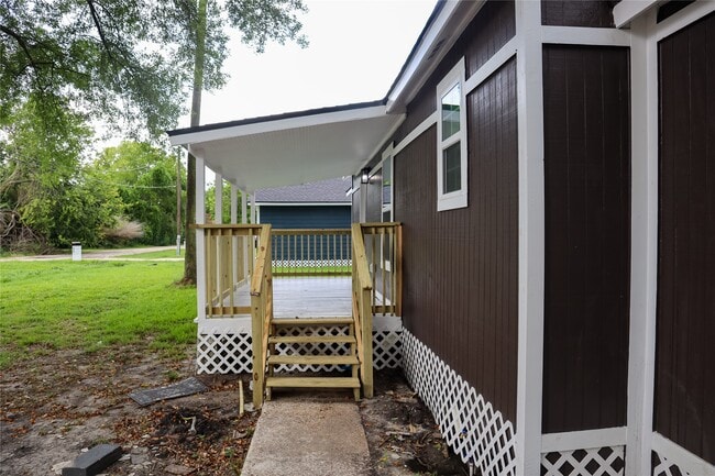 property at 621 North St