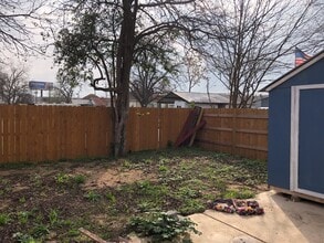 210 Virginia Blvd in San Antonio, TX - Building Photo - Building Photo