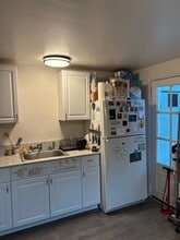 955 Aspen St, Unit Rear in Chico, CA - Building Photo - Building Photo