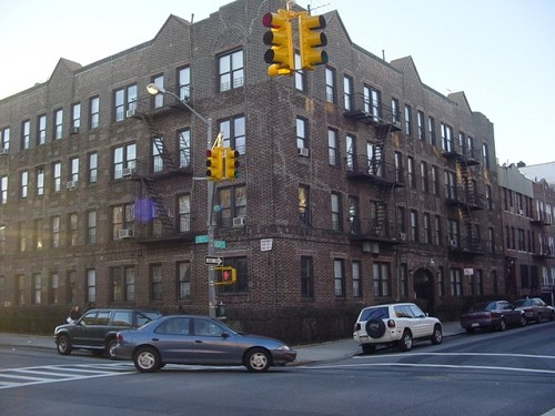 874 43rd St in Brooklyn, NY - Foto de edificio