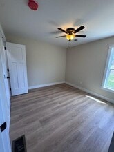 807 Hillcrest Dr in Brandenburg, KY - Building Photo - Building Photo
