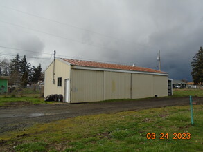 375 Cleveland St in Aumsville, OR - Building Photo - Building Photo