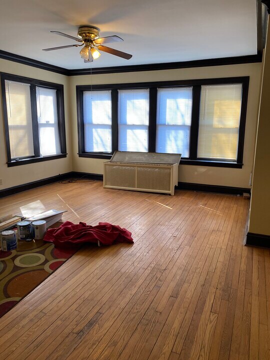 8019 S Carpenter St in Chicago, IL - Building Photo