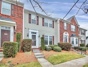 6416 Hasley Woods Dr in Huntersville, NC - Building Photo - Building Photo