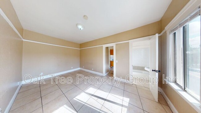 property at 2605 High St