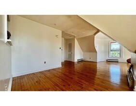 92 Elm Ave-Unit -3 in Quincy, MA - Building Photo - Building Photo