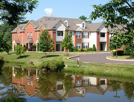 Fox Ridge/ Fox Ridge at Lakeside Apartments