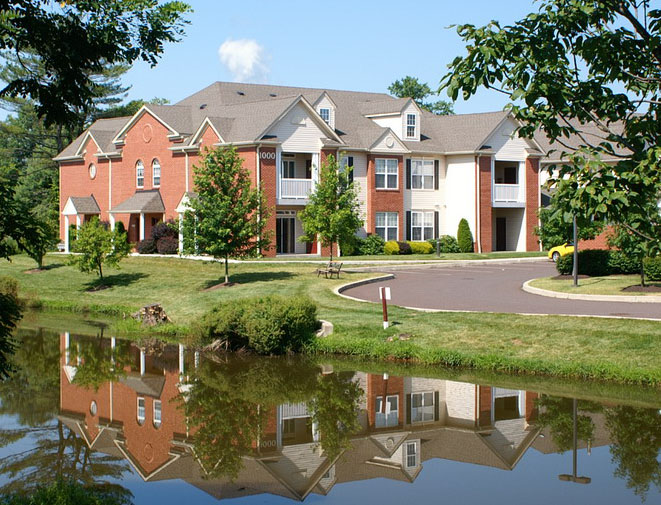 Fox Ridge/ Fox Ridge at Lakeside Apartments Photo