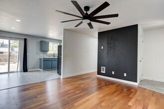 771 NW Quarterdeck Loop in Oak Harbor, WA - Building Photo - Building Photo