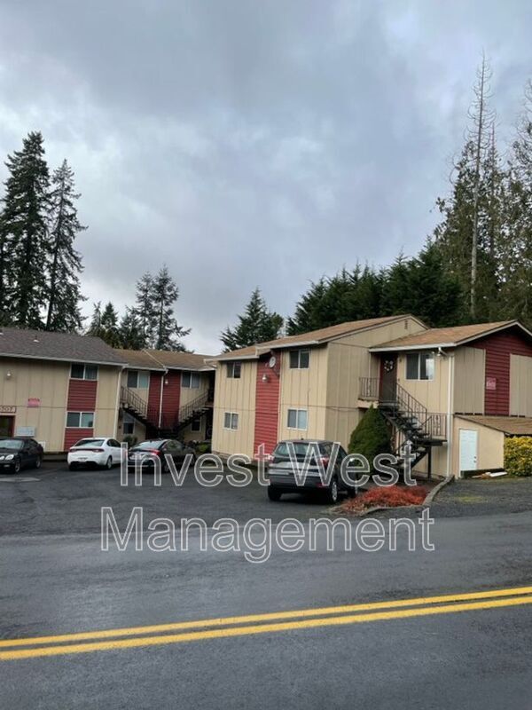 3707 Sunset Way in Longview, WA - Building Photo - Building Photo