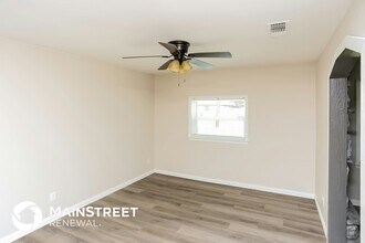 317 Worthy St in Saginaw, TX - Foto de edificio - Building Photo