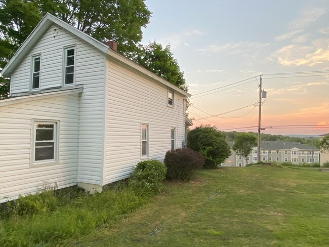 245 Curtis St in Jamestown, NY - Building Photo - Building Photo