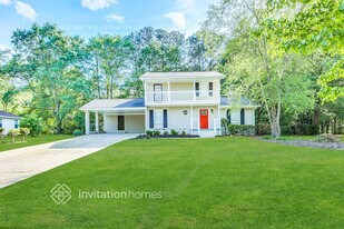 8837 Elma St in Douglasville, GA - Building Photo