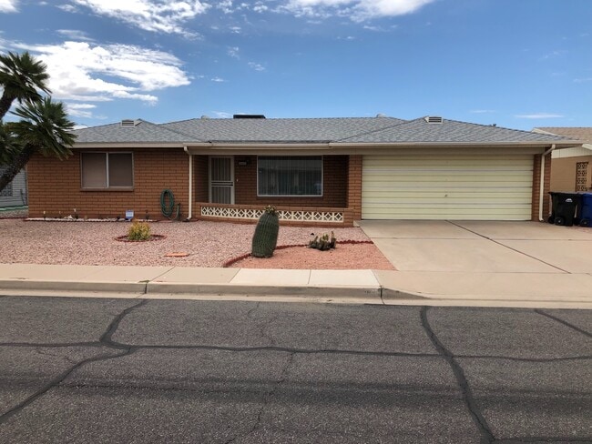 property at 4117 E Carmel Ave