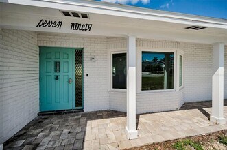790 116th Ave in Treasure Island, FL - Building Photo - Building Photo