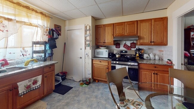 46-50 Plymouth St in Everett, MA - Building Photo - Building Photo