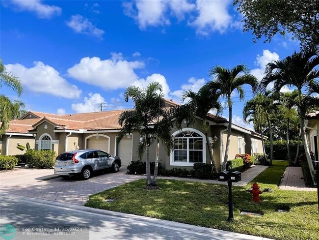 8589 Vía Serena in Boca Raton, FL - Building Photo - Building Photo