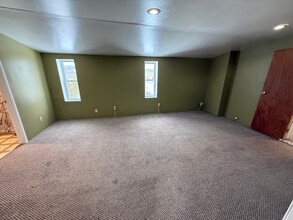 823 PA-307 in Factoryville, PA - Foto de edificio - Building Photo