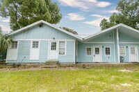 1211 Father Ryan Ave