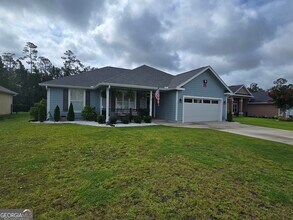 320 Daniel Trent Way in Kingsland, GA - Building Photo - Building Photo