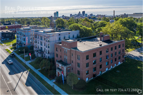 Prescott Place in Toledo, OH - Foto de edificio - Building Photo