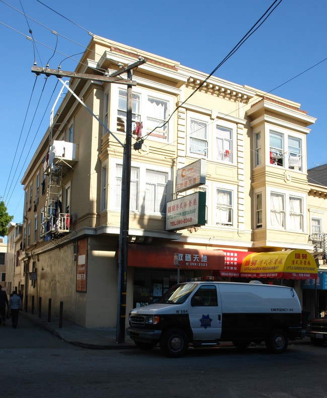 734-752 Vallejo St