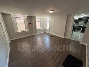 2153 Loth St in Cincinnati, OH - Building Photo - Building Photo