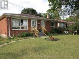 456 Drewry Ave in Toronto, ON - Building Photo