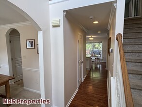 10060 Madison Ridge Ln in Knoxville, TN - Building Photo - Building Photo