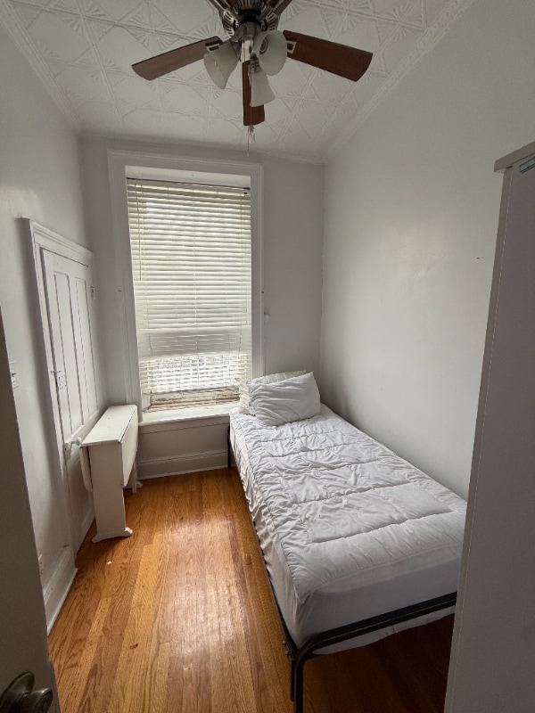 property at 249 Manhattan Ave